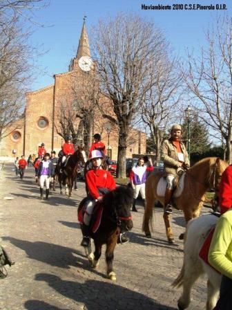 Un ami cheval fait tous pareil: ASD. C.S.E. Pinerolo e l'apprendimento linguistico a cavallo